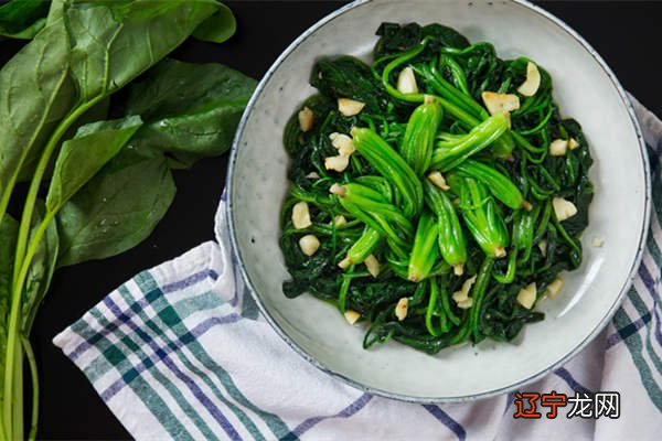 菠菜和豆腐可不可以一起吃 菠菜的营养价值