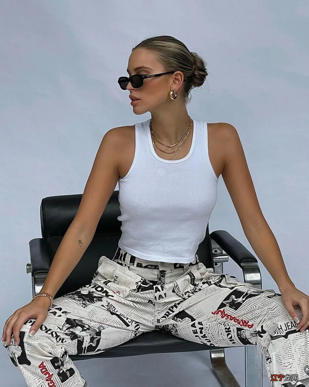 夏日穿搭灵魂,为什么还是T恤和背心?