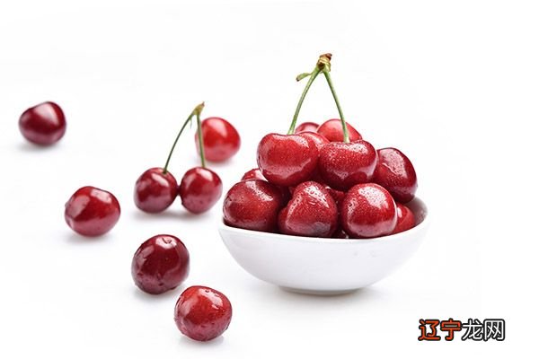 樱桃一天可以吃多少 樱桃的功效与作用