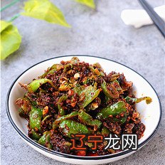 青椒炒老干妈的做法-香辣味炒菜谱