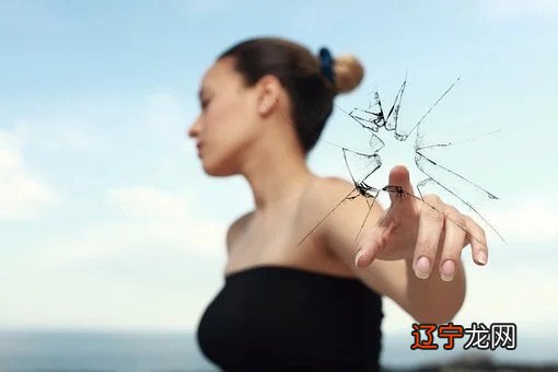 追女孩子聊天技巧及话术