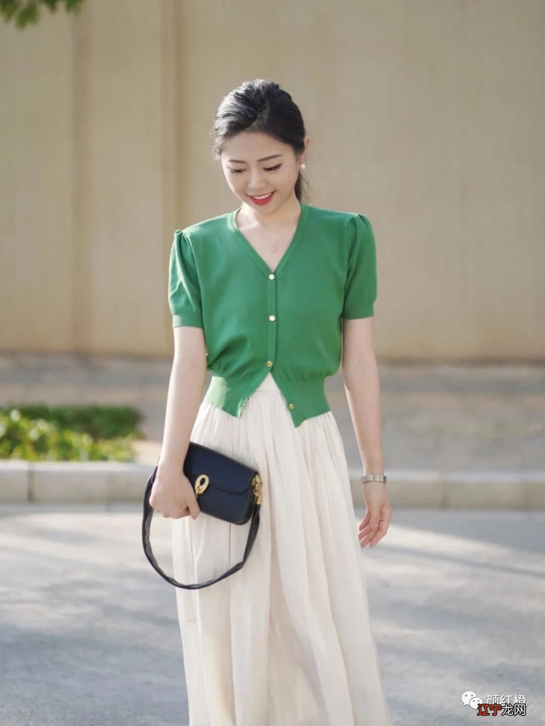 夏天怎么穿清新温柔又日常?试试这些绿色单品,清爽百搭不挑人