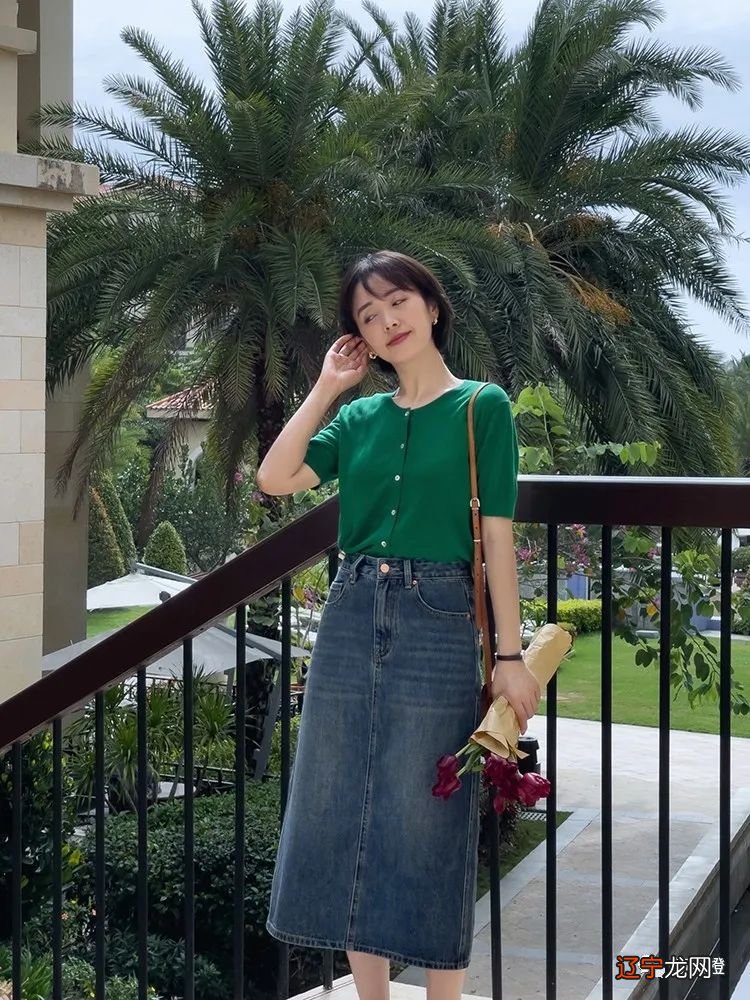 夏天怎么穿清新温柔又日常?试试这些绿色单品,清爽百搭不挑人