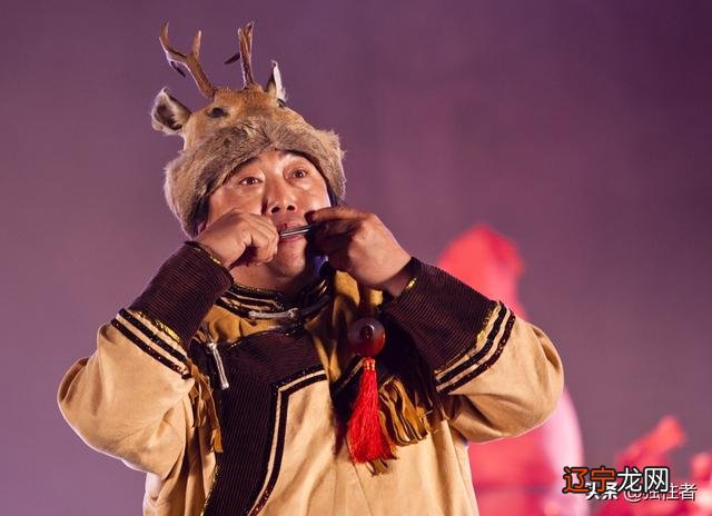 鄂伦春族服饰图片 鄂伦春族图腾大师