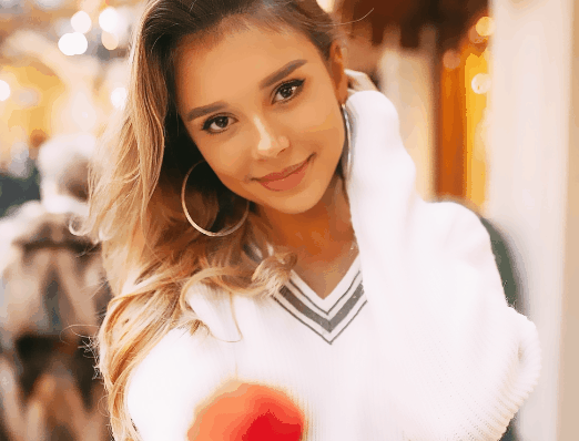 做一个花一样的女子，小单品演绎大时尚——法式美人秀