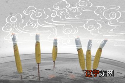 梦见站在悬崖边上 爱情运势不错