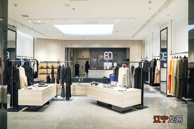 少数民族服装专卖店-少数民族服装