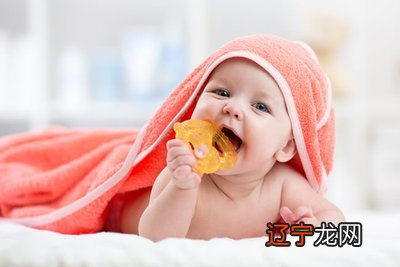 宝宝的眼圈发青是什么原因导致的