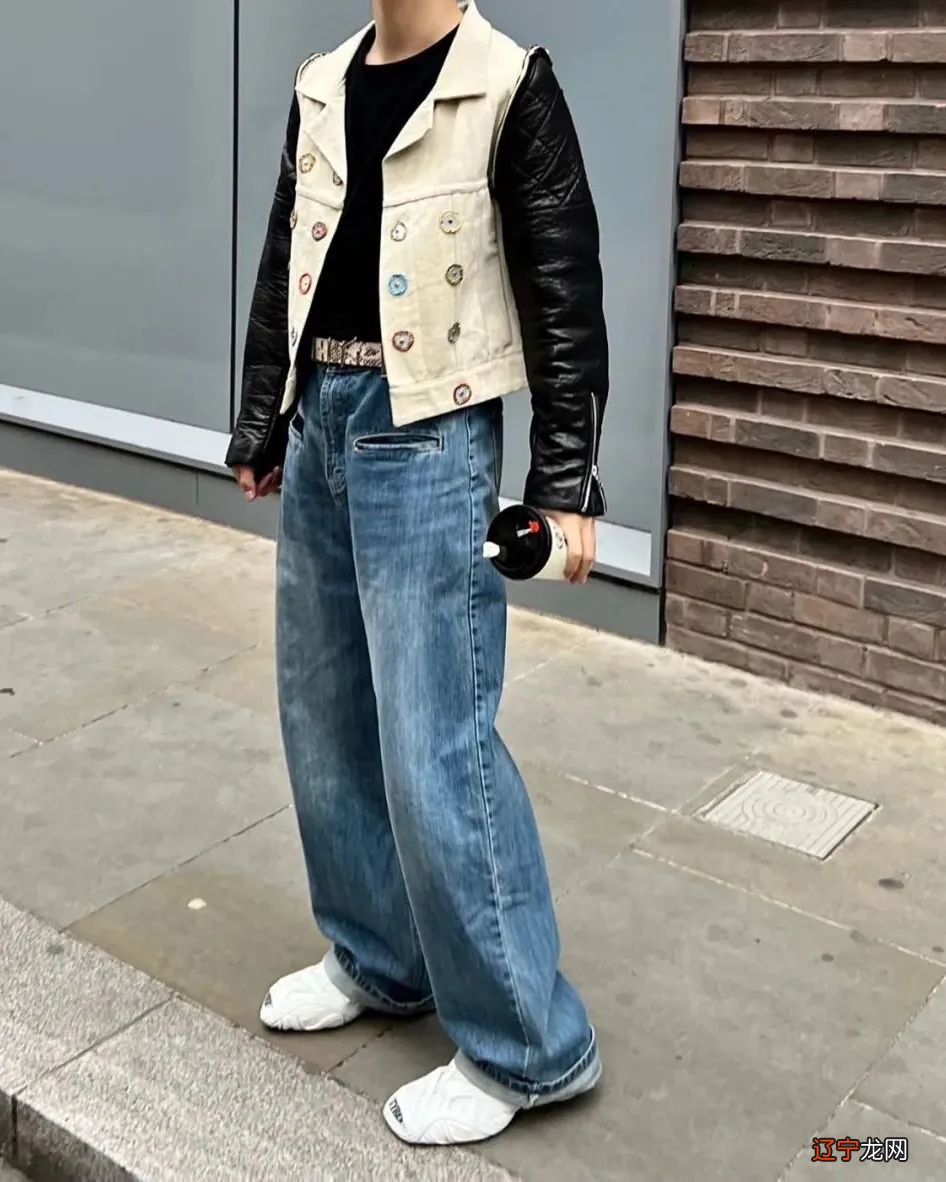 还是拉链、水波纹?近期最打动消费者的“细节设计”调研报告