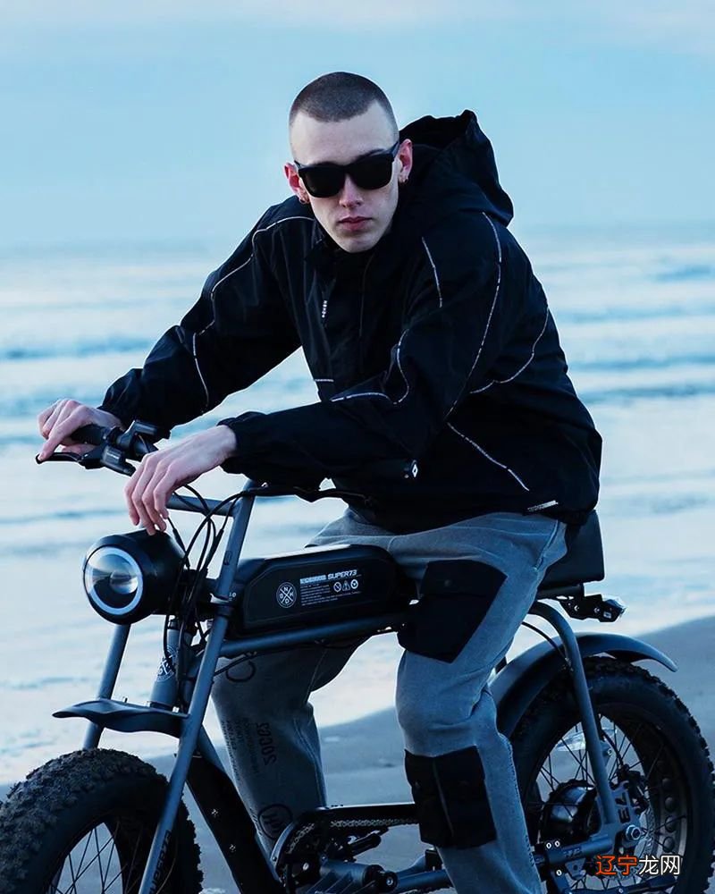 还是拉链、水波纹?近期最打动消费者的“细节设计”调研报告