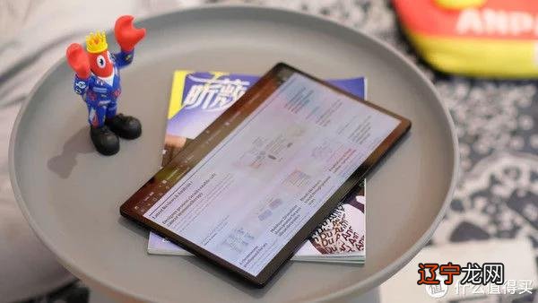 艺术家联名款高能来袭,华硕无畏二合一触屏笔记本 打造时尚生产力