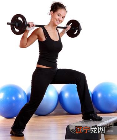 常练杠铃可以有效的丰胸
