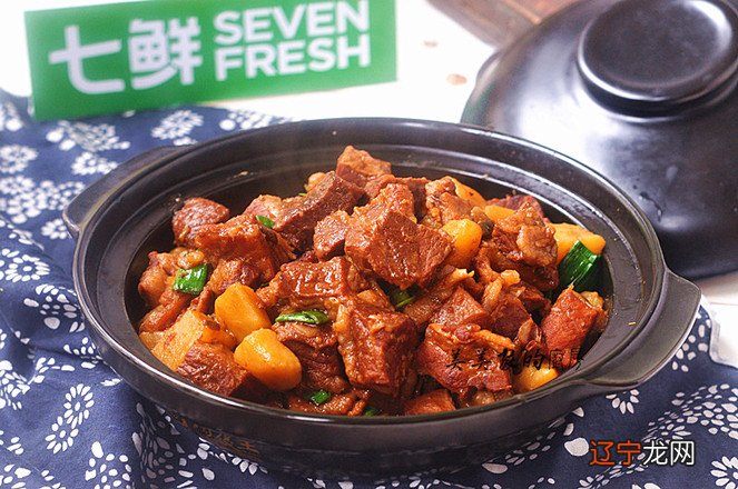 偷学酒店大厨的土豆烧牛腩,果然牛!3天做了2次,孩子还嫌不够!的做法-咸鲜味烧菜谱