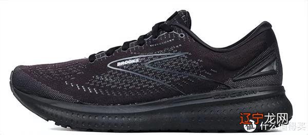各价位纯黑色跑鞋推荐 第二期