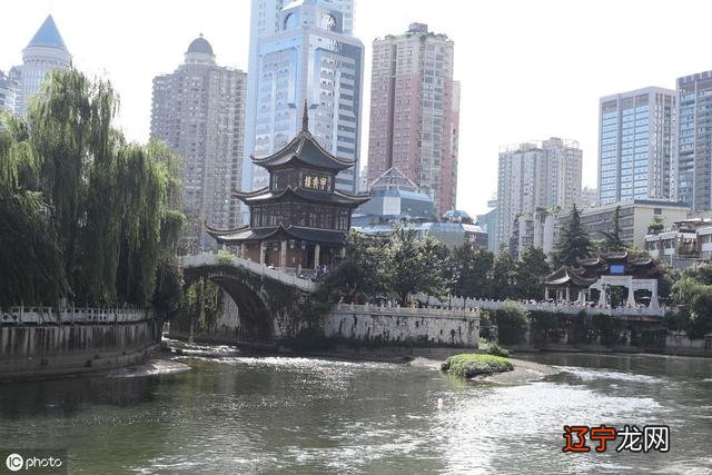 10月2号什么星座-10月2号什么星座与什么心座