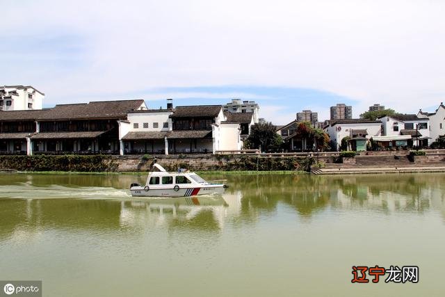 10月2号什么星座-10月2号什么星座与什么心座