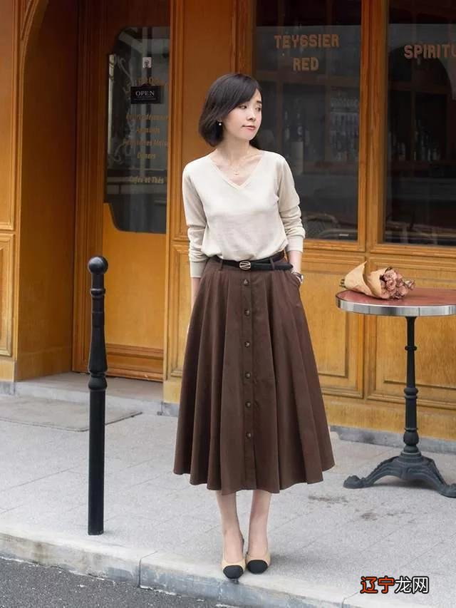 三四十岁的女人，穿搭要想更气质时髦，这些技巧值得借鉴