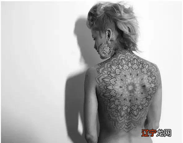 巨蟹座纹身图案大全 巨蟹座星座图案怎么画