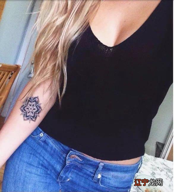 巨蟹座纹身图案大全 巨蟹座星座图案怎么画