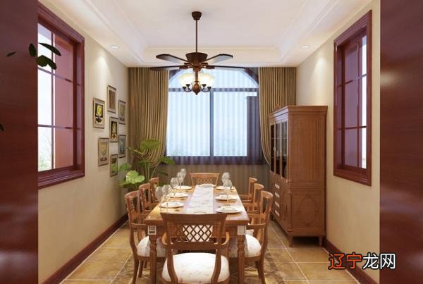 镜子 风水-宿舍门上贴镜子 风水