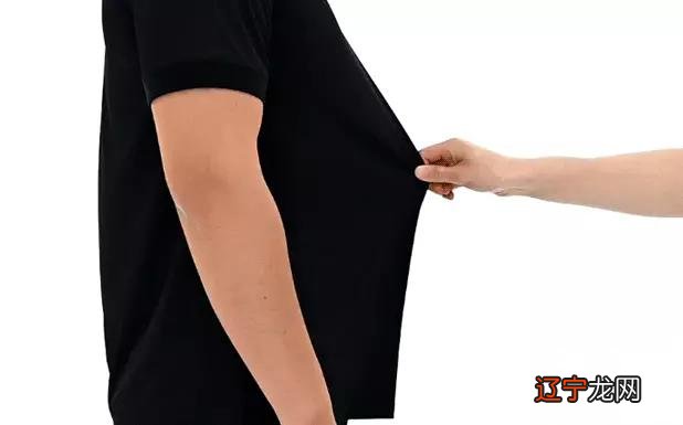 爆热天的「续命」POLO衫!冰块触感、持久劲凉,穿上爽得不想脱…