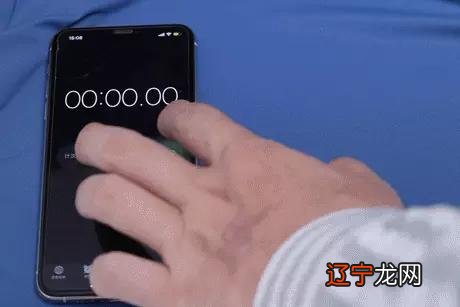 爆热天的「续命」POLO衫!冰块触感、持久劲凉,穿上爽得不想脱…