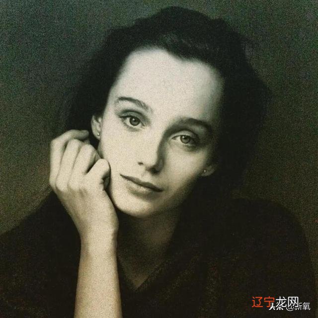 眼窝深的女人面相-眼睛深的女人面相