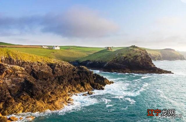 眼窝深的女人面相-眼睛深的女人面相