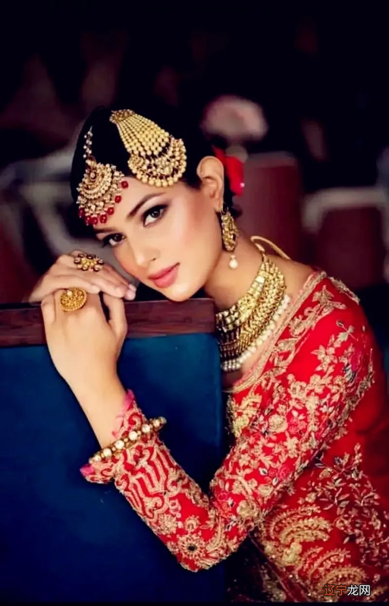 印度高种姓美人,国宝级的全能型人才,穿搭纱丽太唯美