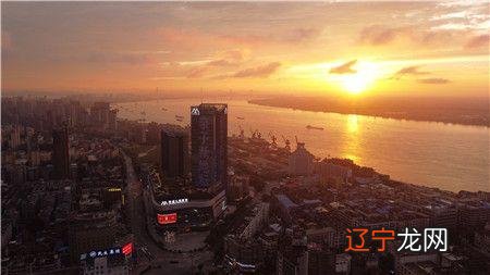 联盛九龙金卡 只为尊享定制，更多暖心服务待您解锁