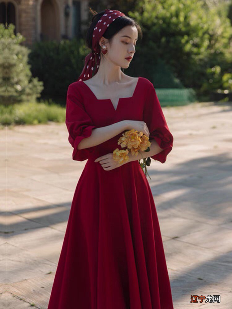 拜拜肉退退退！这里有3个思路，遮肉又显瘦，让你比以前更美