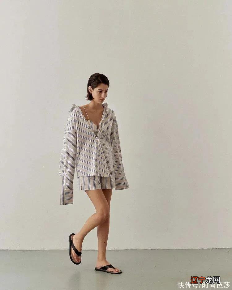 舒服到可以直接躺平的穿搭，长什么样？