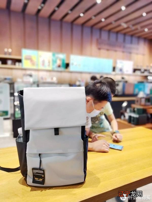 时尚新坐标,地平线8号让中年油腻大叔年轻10岁