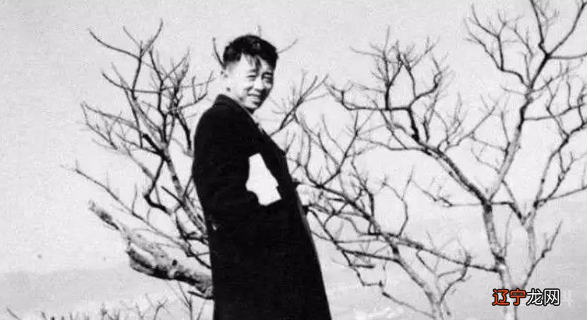 2020年，96岁画家黄永玉送别98岁妻子：你在，我不曾羡慕任何人