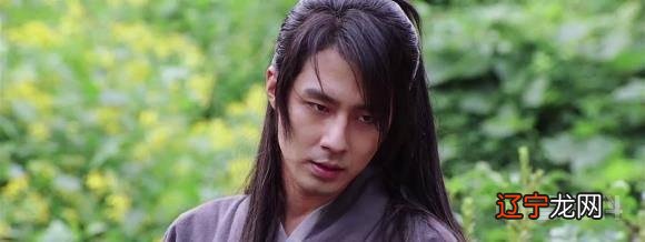 霜花店:妻子怀了我爱人的孩子,扭曲的爱欲后,是人性残酷的真相