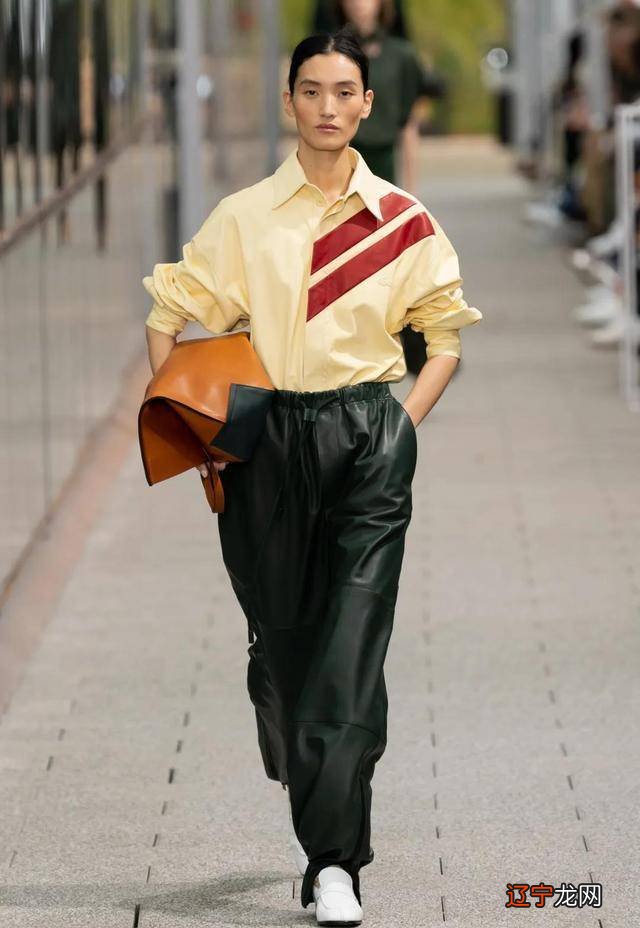 迷彩工装裤，穿出你的独特风情