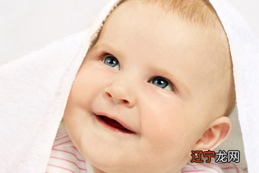 梅姓男孩诗意取名 梅姓男孩古风名字