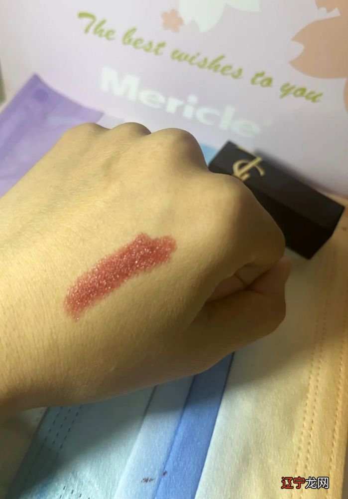 海报试用｜美就够了？它的内核比想象的还要“不羁”……