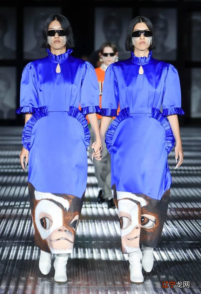 T型台｜GUCCI找来了68对双胞胎走秀，谁-能-想-到