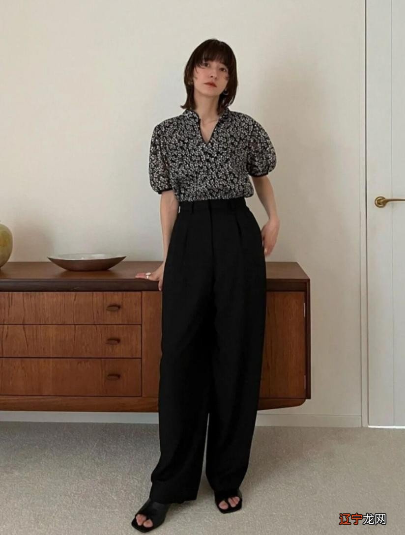 我坦白，是我偷穿了“奶奶的花衬衫”！优雅又复古，实在抵抗不住