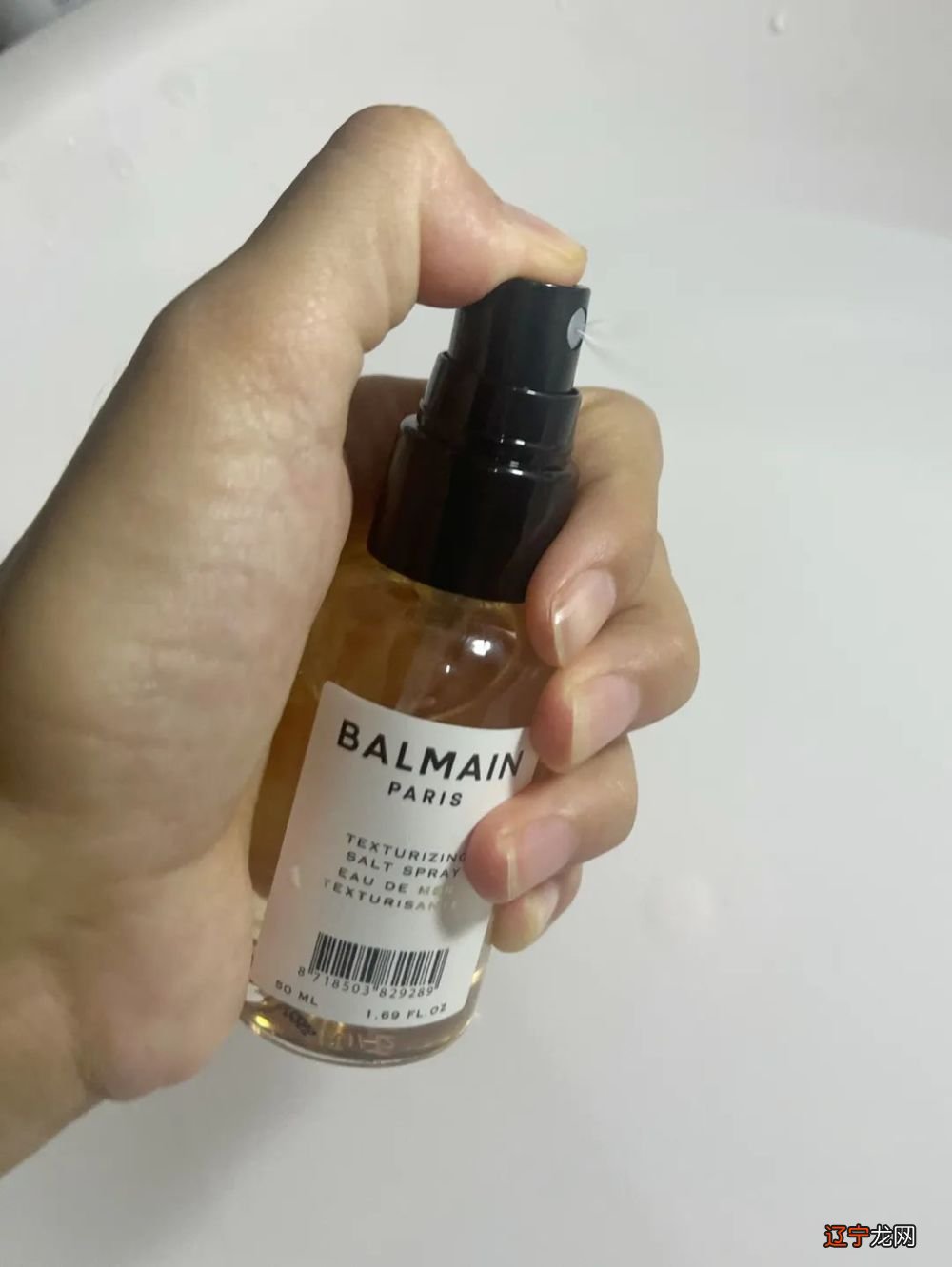 海报试用|让发根始终保持蓬松的技巧找到了!报友说喷两下它就成……