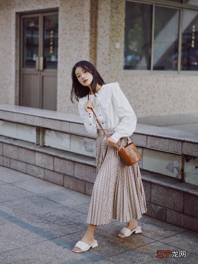 入秋不知道怎么穿?时尚达人来帮你出谋划策,真的好气质