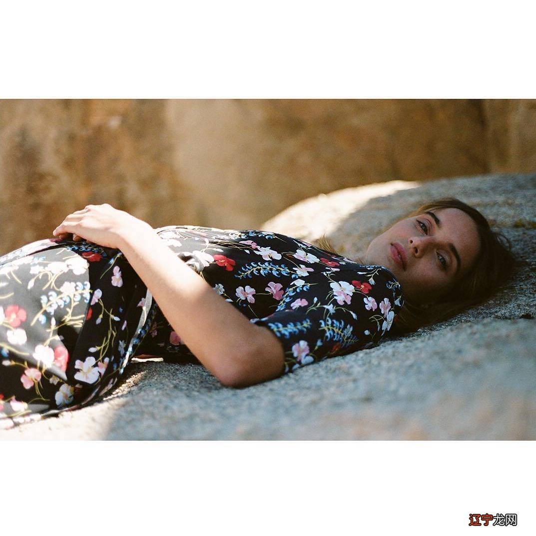 春天裙子怎么穿?-怎么能少了这个美好的春日元素