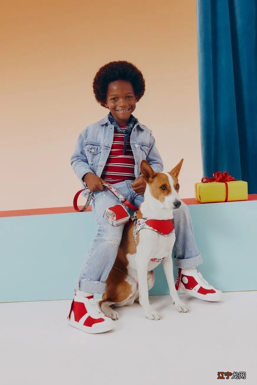 时尚观察|雪地靴伴随冰雪运动的风靡,或成为今冬最具时尚潜力鞋款?