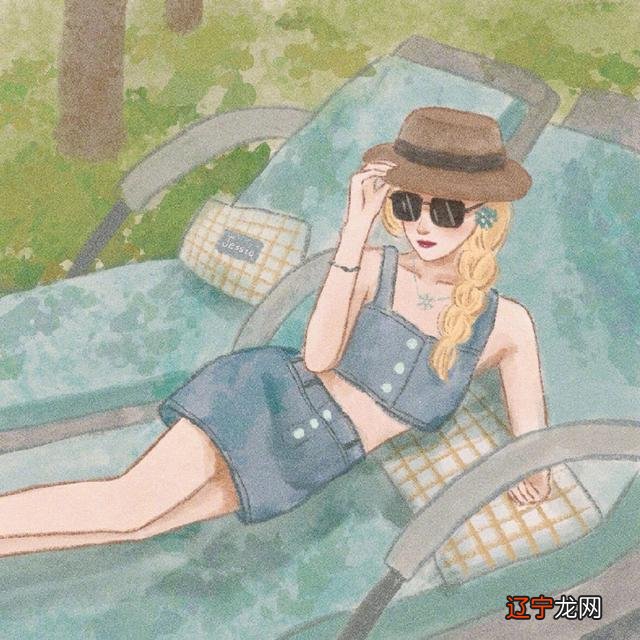 迪士尼公主的“旅行照”,艾莎露脐装性感优雅,花木兰撩发眼神杀