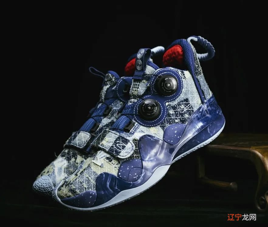 真李宁粉!见过中韦德7全明星的奶奶,见过穿一代魔鬼鱼的阿姨么?