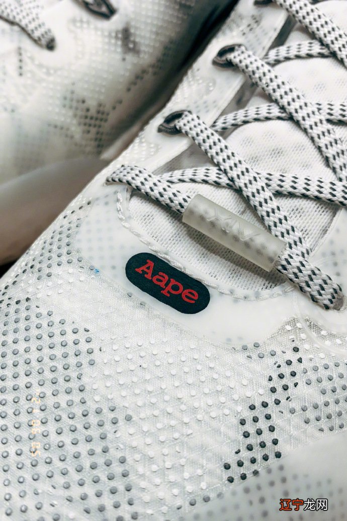 李宁太会玩！驭帅?系列多配色曝光，反伍2代联名美翻，音速9低帮简洁