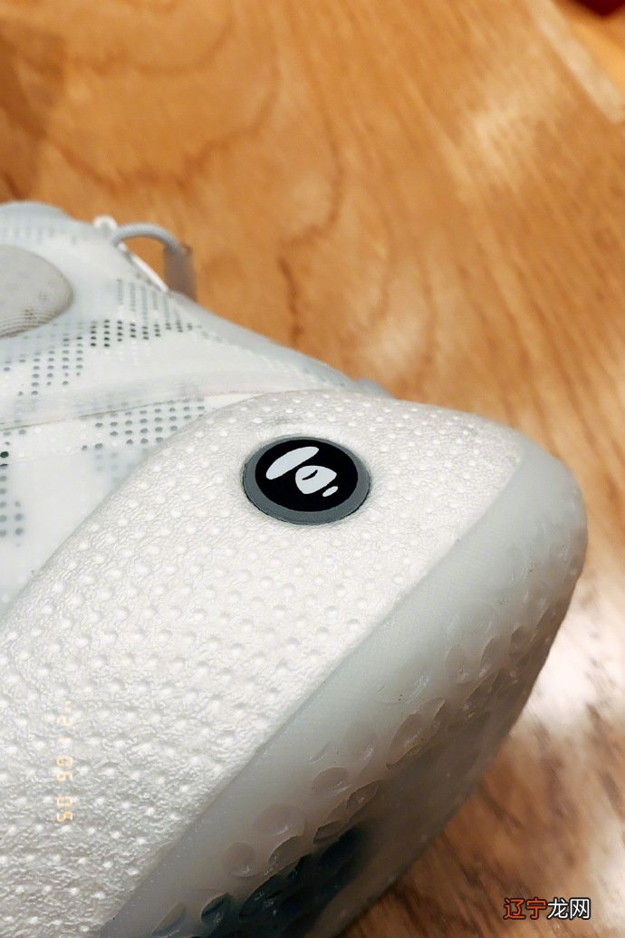 李宁太会玩！驭帅?系列多配色曝光，反伍2代联名美翻，音速9低帮简洁