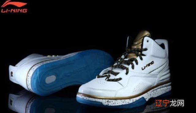 不止篮球鞋!李宁937板鞋曝光:复古鞋型+?缓震,有内味儿了