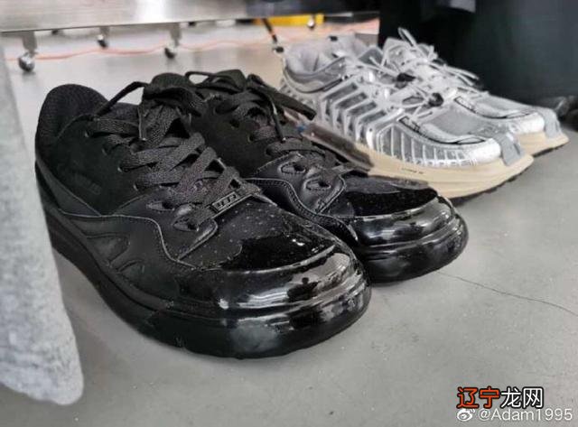 不止篮球鞋!李宁937板鞋曝光:复古鞋型+?缓震,有内味儿了